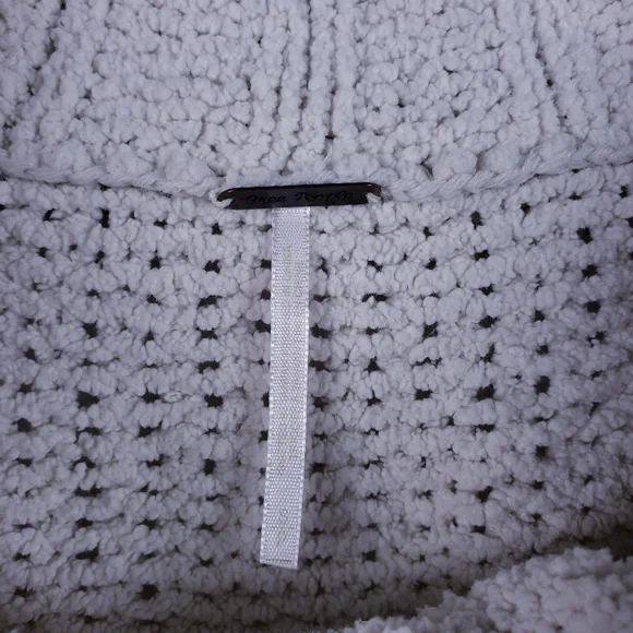 Free People Be Yours Cowl Neck Sweater In Vanilla Bean ‎ Women's Size Small - Picture 7 of 9